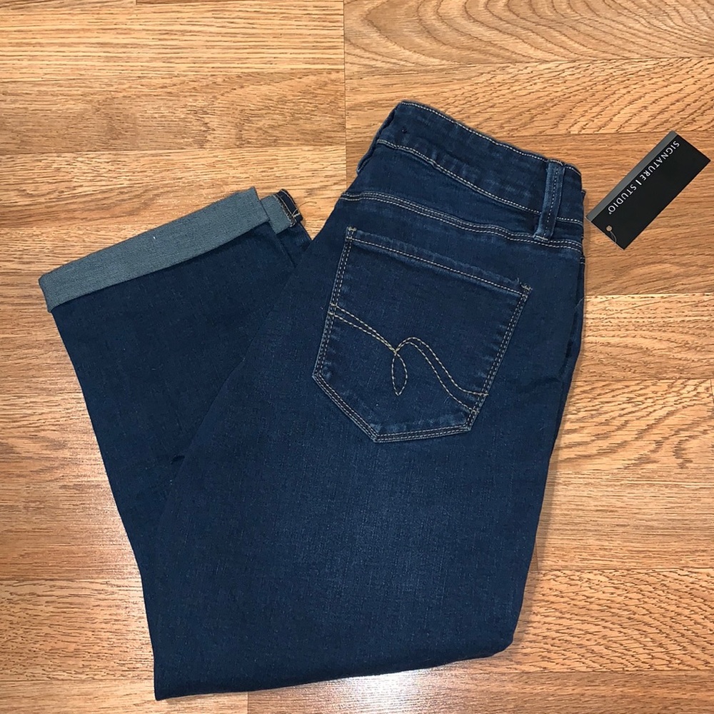 Denim stretchy capris